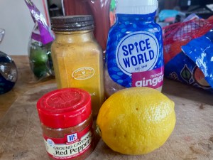 Ingredients for a de-toxifying citrus juice