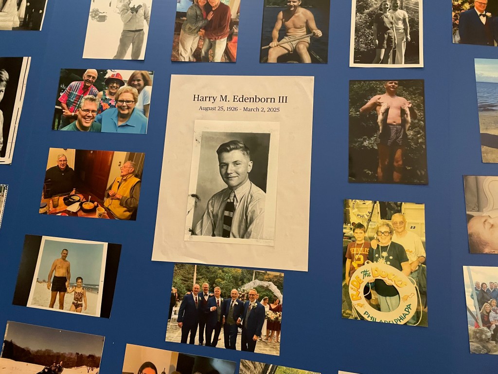 photo board for service