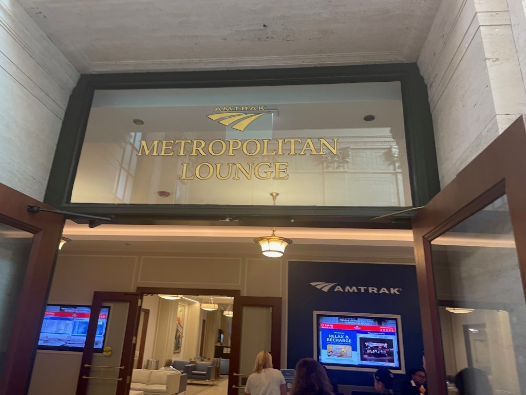 Metropolitan Lounge