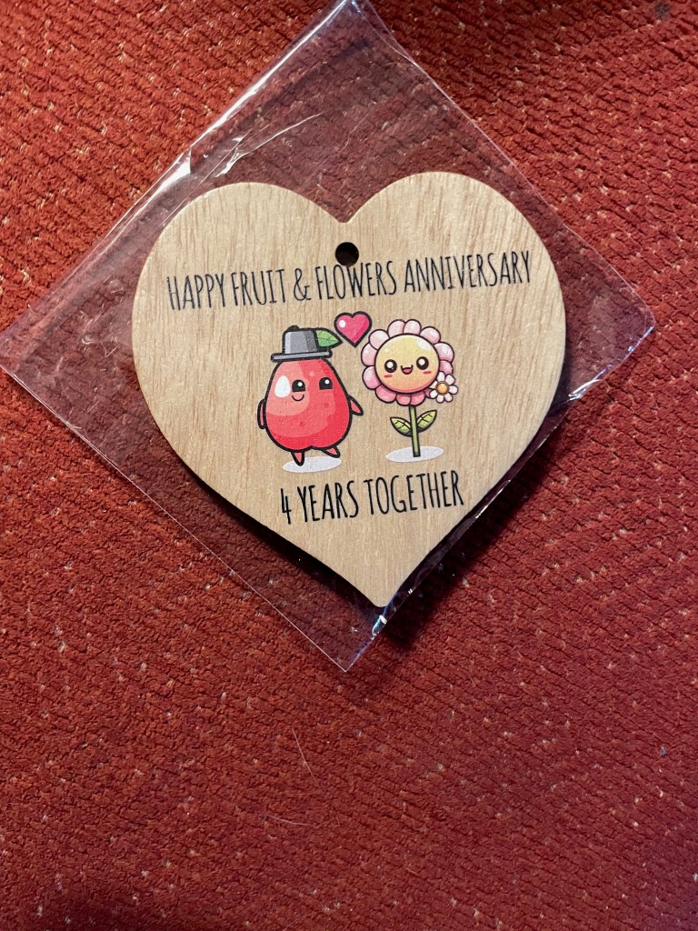 Fourth anniversary ornament