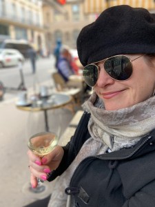 Author at a cafe in Paris
